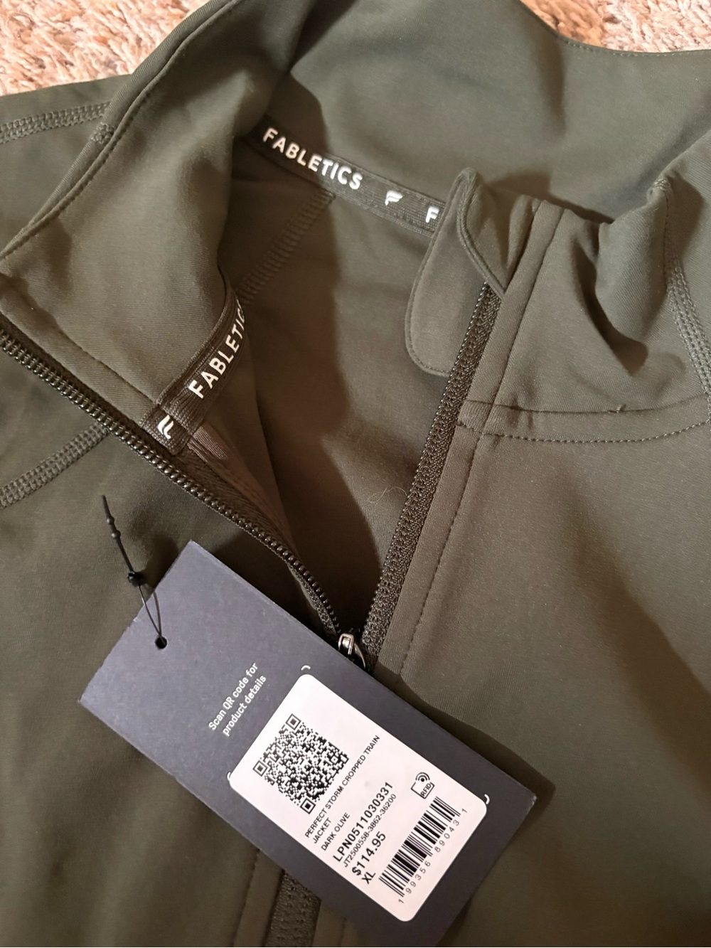 Fabletics Womens cropped Olive Green zip up athletic Jacket